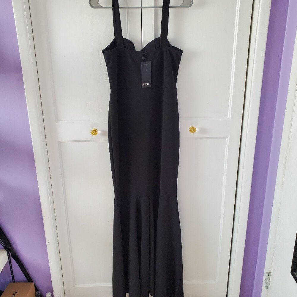 Women's Size 8 Black Body Con Fishtail Maxi Dress By Nasty Gal